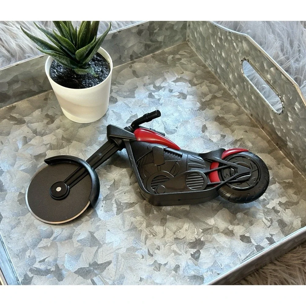 Motorcycle Pizza Cutter, Stainless Steel‎ Pizza Cutter Two Wheels, Novelty